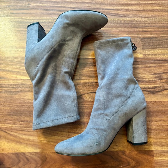 Guess Suede Boots - Picture 4 of 6